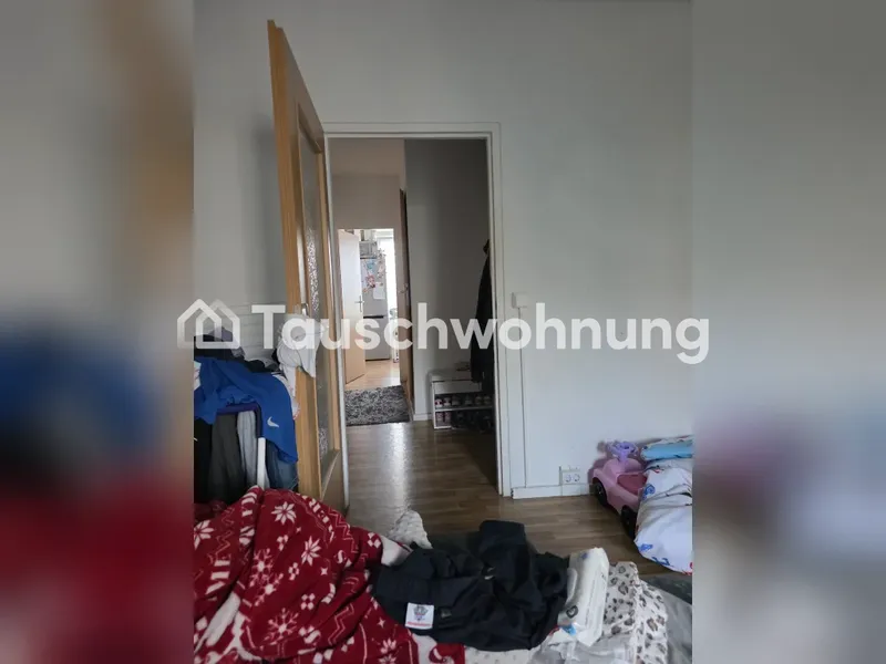Tauschwohnung: 2 Raum Wohnung mit Balkon in hellersdorf sucht Besitzer — photo 1